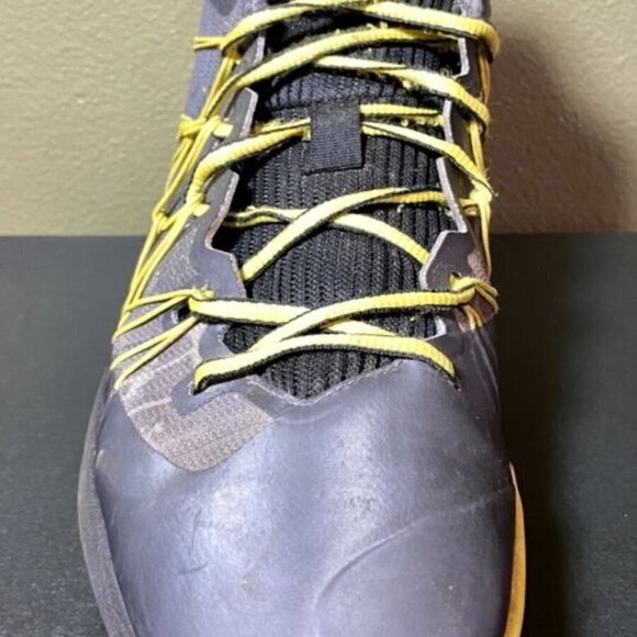 Nike Air Jordan's 2014 CP3 Vll AE Men’s Size US 10 Gray & Yellow Neon - Picture 2 of 11